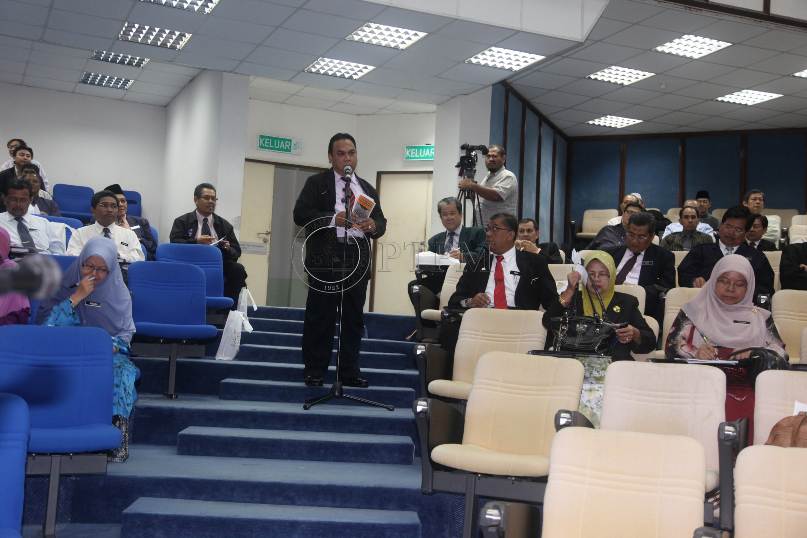 PTPM 11 82 GURU  IMG 5955